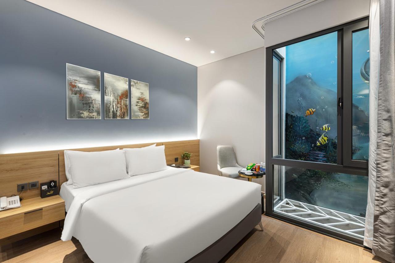 Laputa Hotel Фу Куок Екстериор снимка